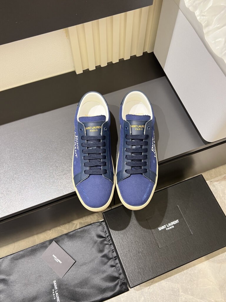 Saint Laurent Baskets SL/06 bleu