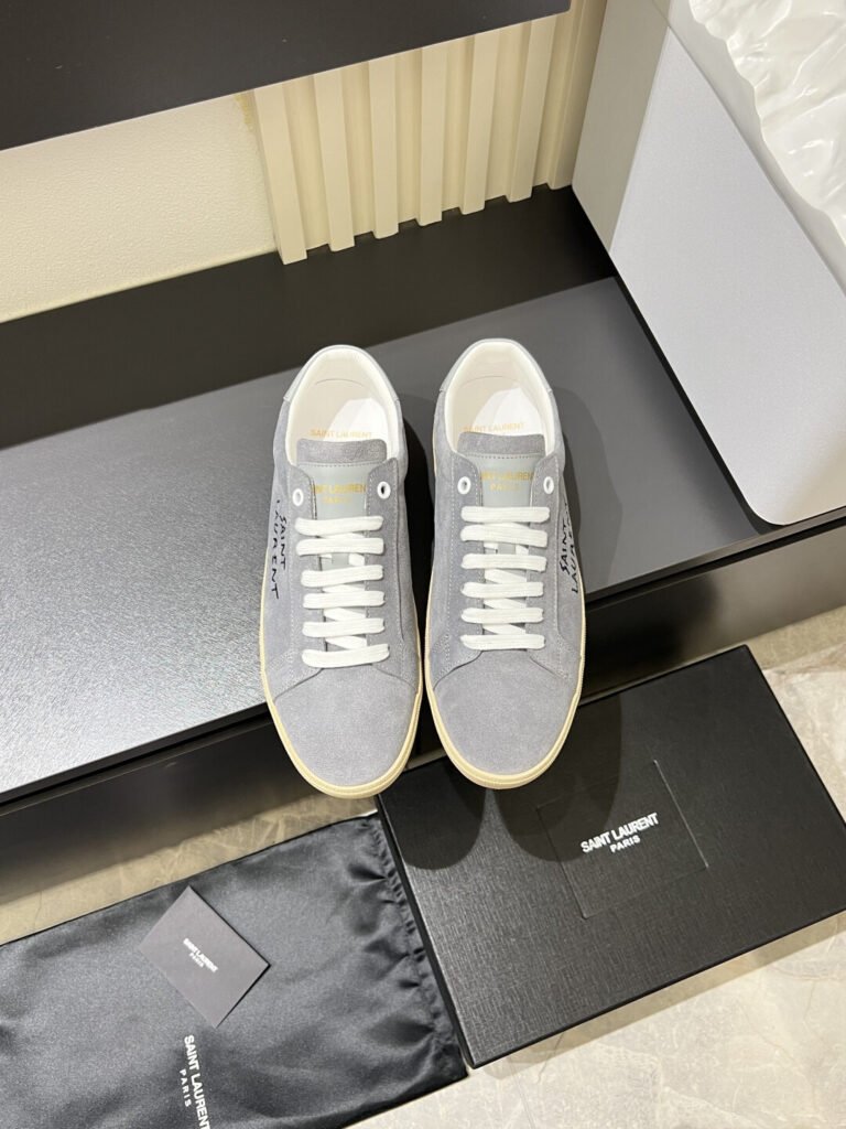 Saint Laurent Baskets SL/06 gris