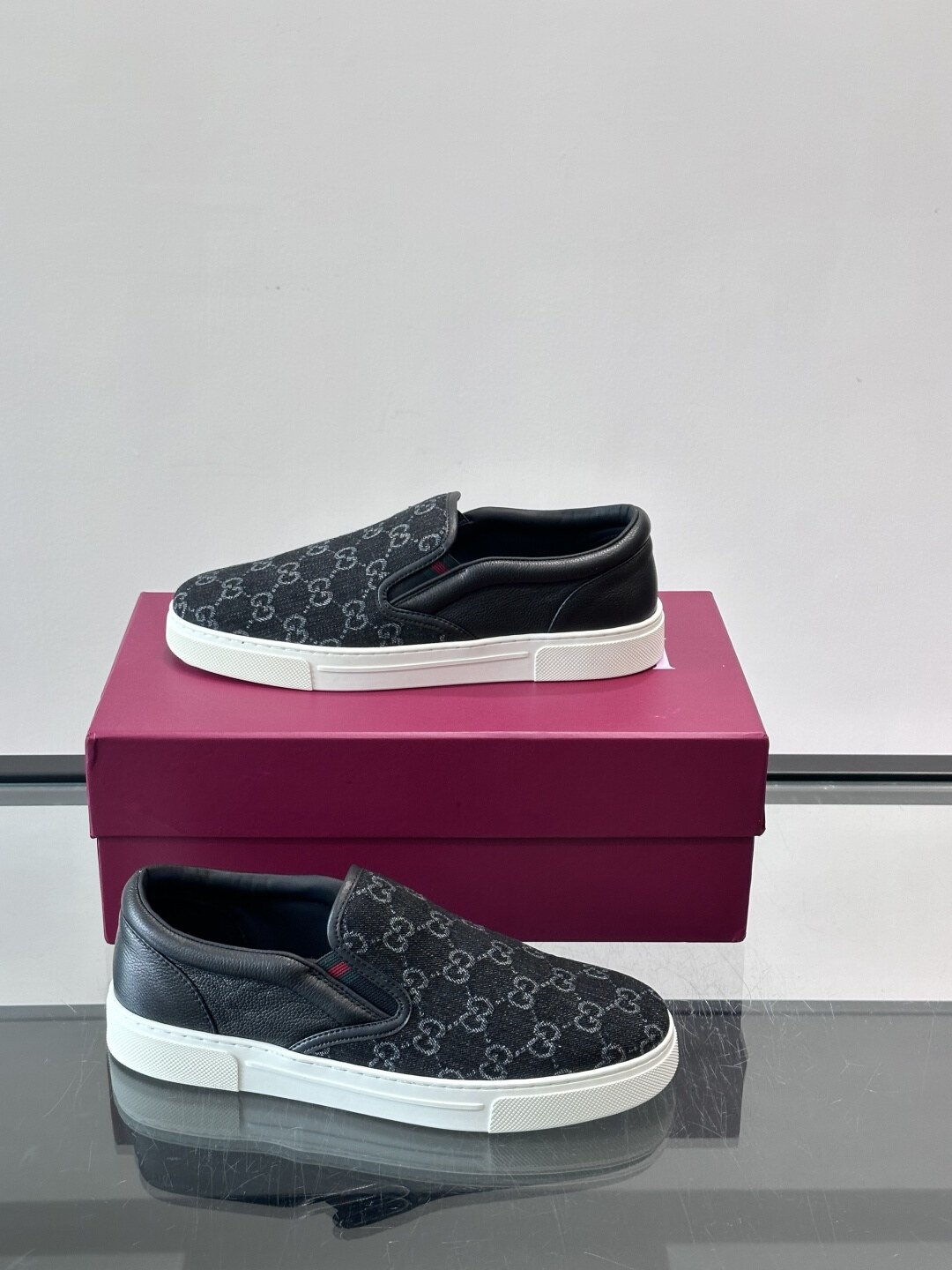 Gucci Baskets Ace GG Supreme noir monogramme