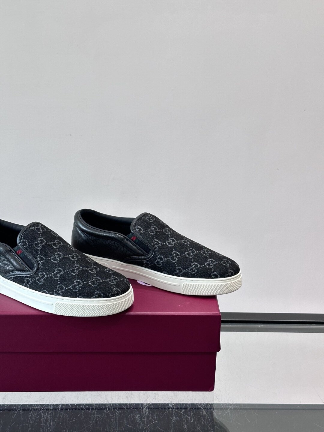 Gucci Baskets Ace GG Supreme noir monogramme