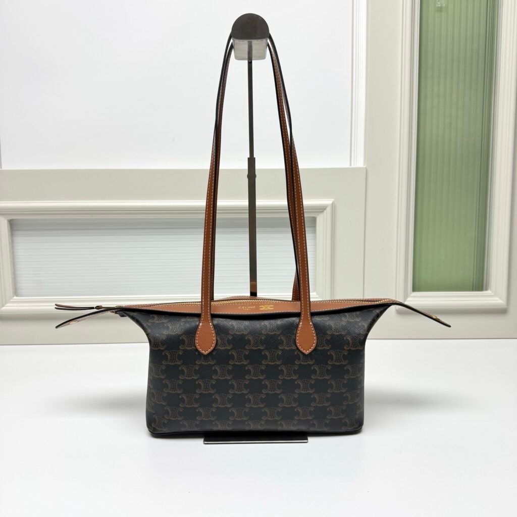 Celine Mini cabas en toile Triomphe à longues anses