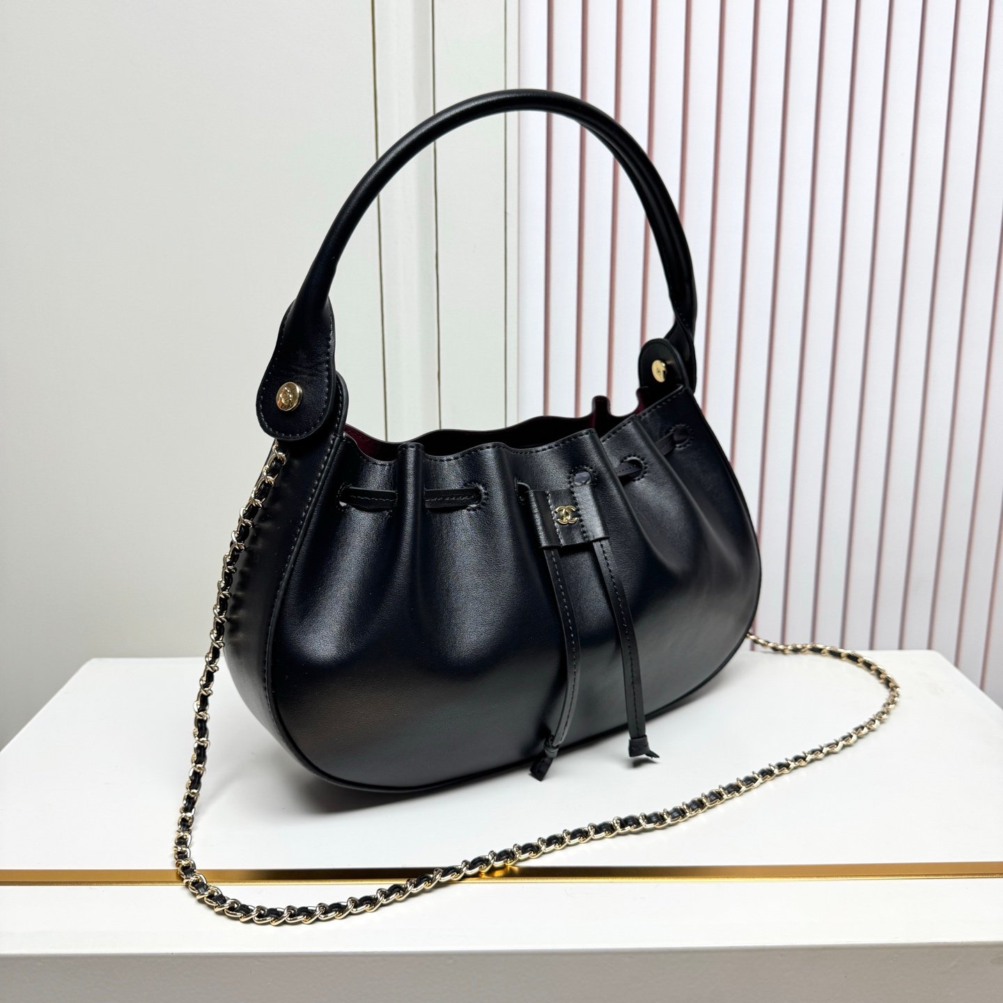Chanel Sac froncé à anse et chaîne