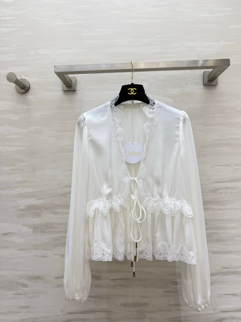 Chloé blouse à volants