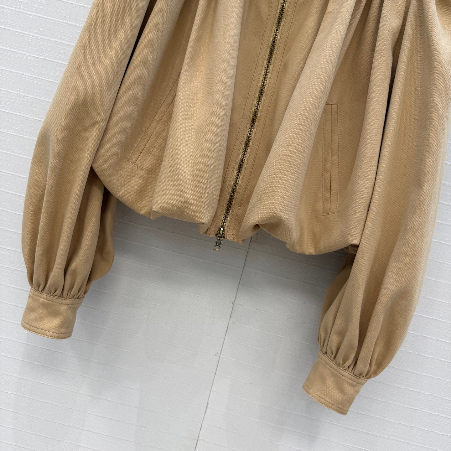 Chloé chemisier beige col montant