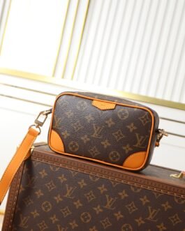 Louis Vuitton Sacoche Monogram marron à bandoulière cuir naturel