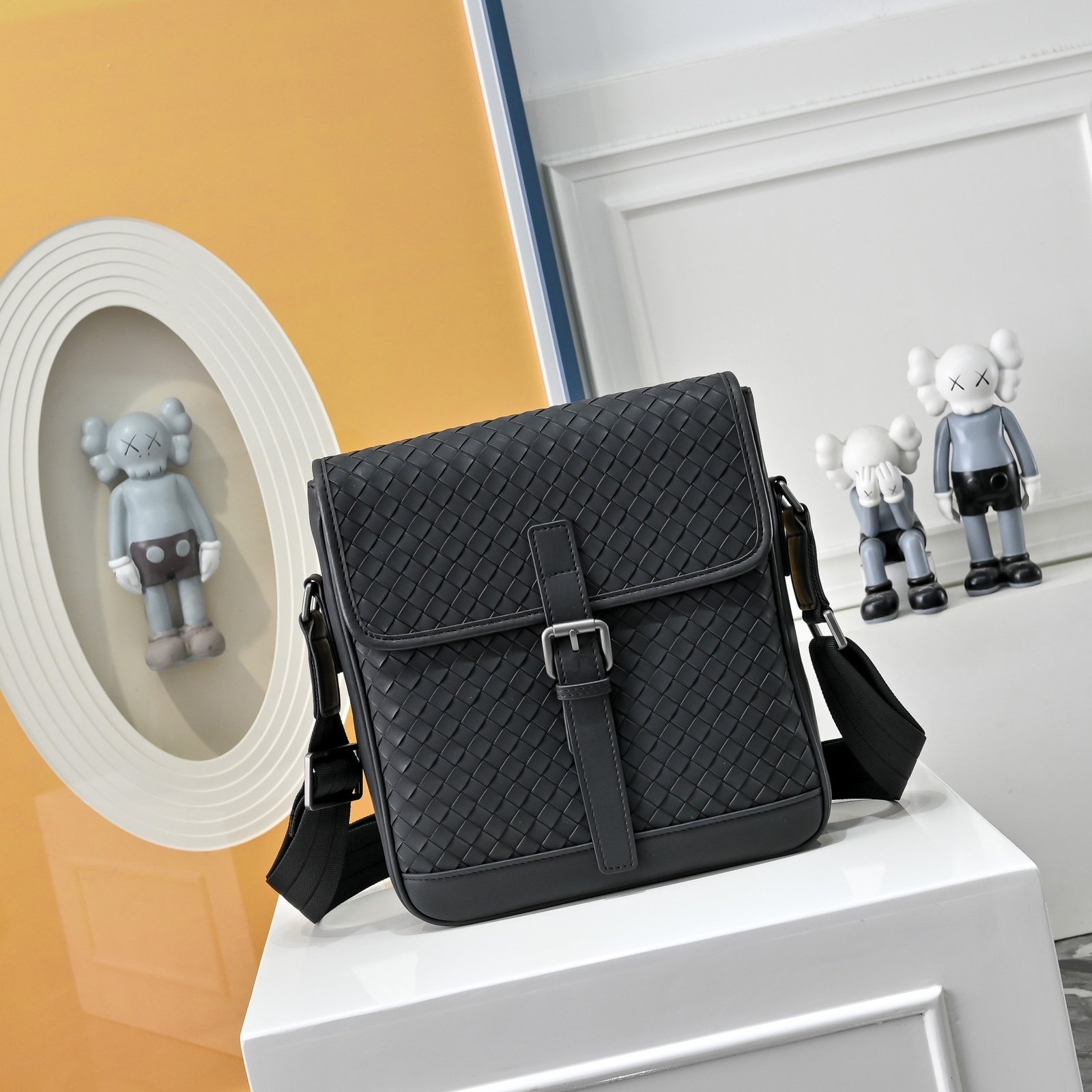Bottega Veneta Sacoche Intrecciato à rabat et boucle noire
