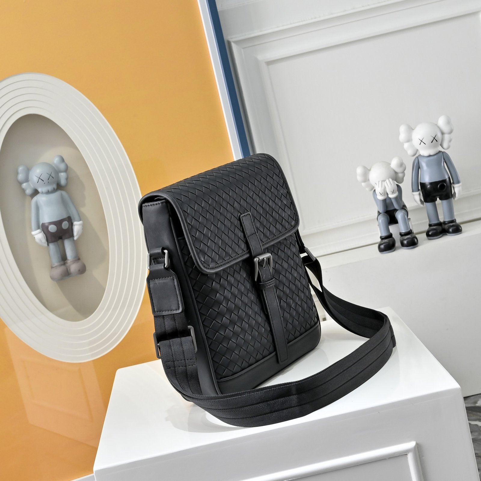 Bottega Veneta Sacoche Intrecciato à rabat et boucle noire