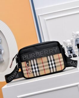 Burberry Sacoche Vintage Check et logo