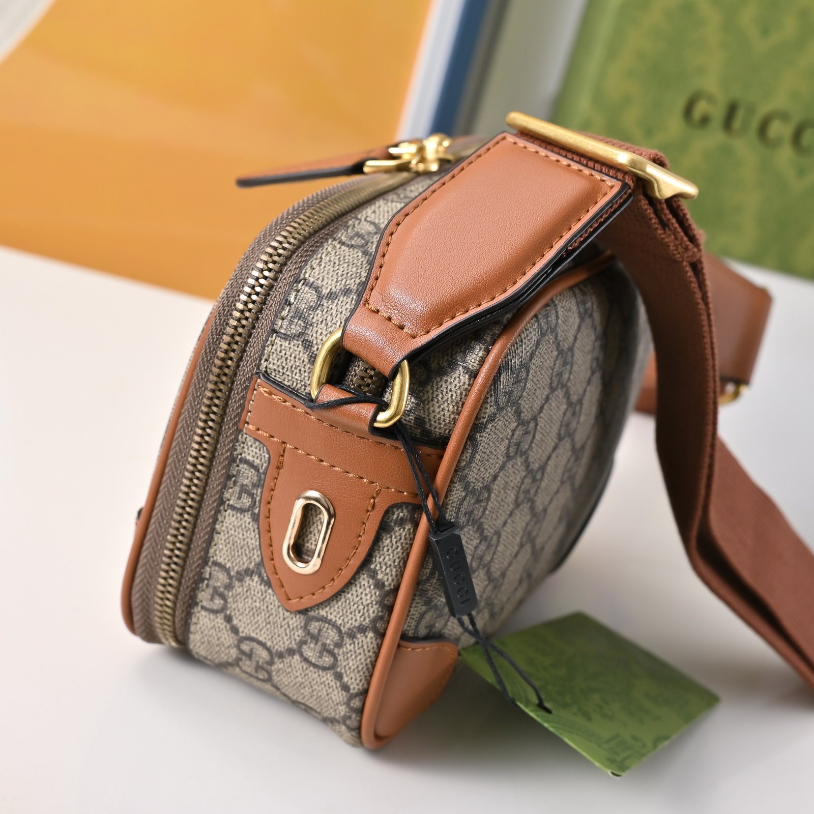 Gucci Sacoche GG beige à bandoulière rose