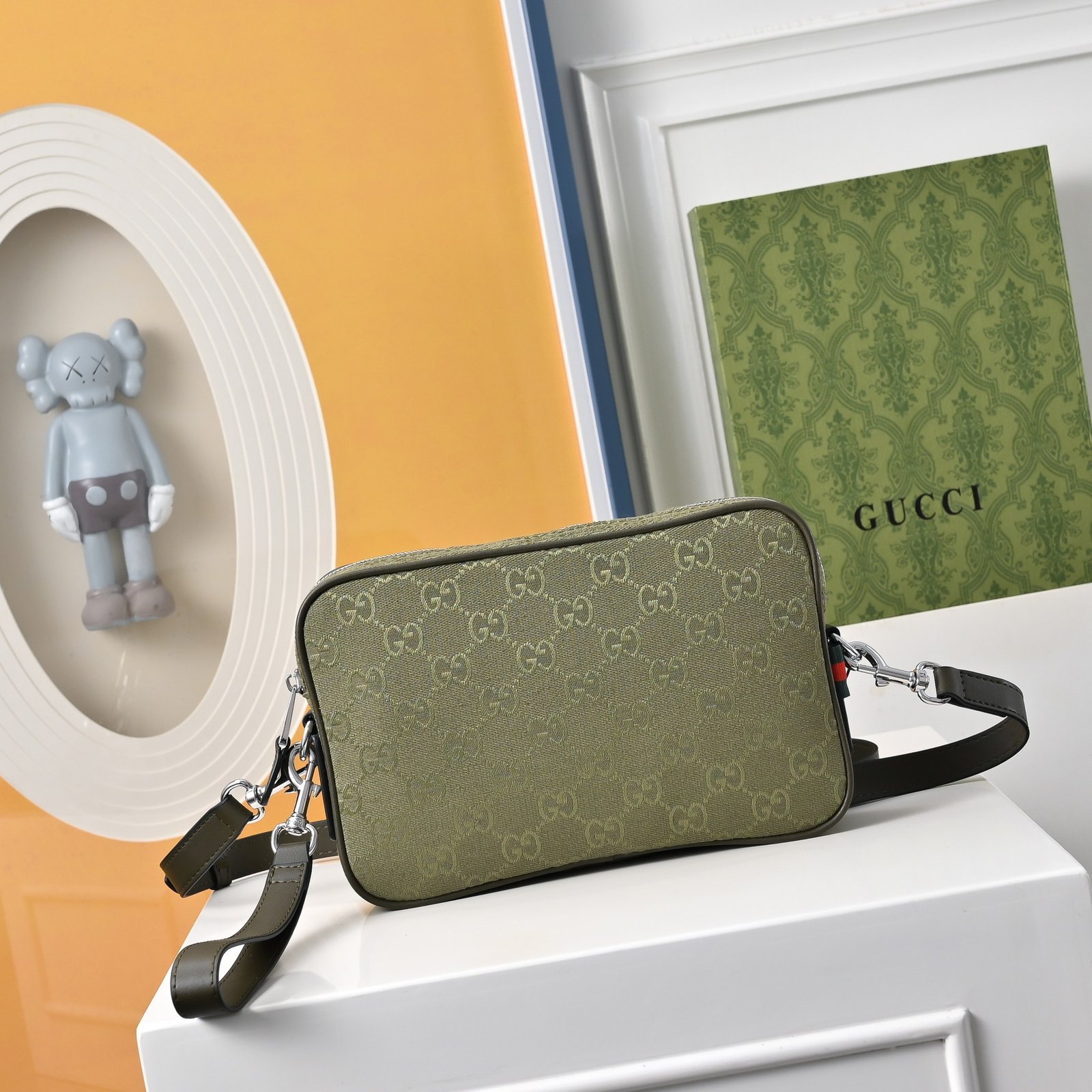 Gucci Sacoche GG vert olive