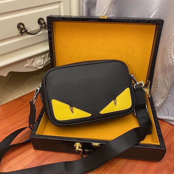 Fendi Sacoche Bag Bugs noire et jaune