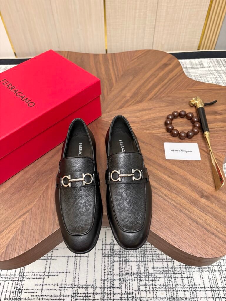 Ferragamo mocassins à mors en cuir