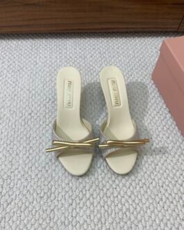 Miu Miu Sandales kitten heel à brides