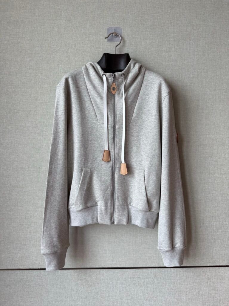 Louis Vuitton Zip hoodie détails cuir