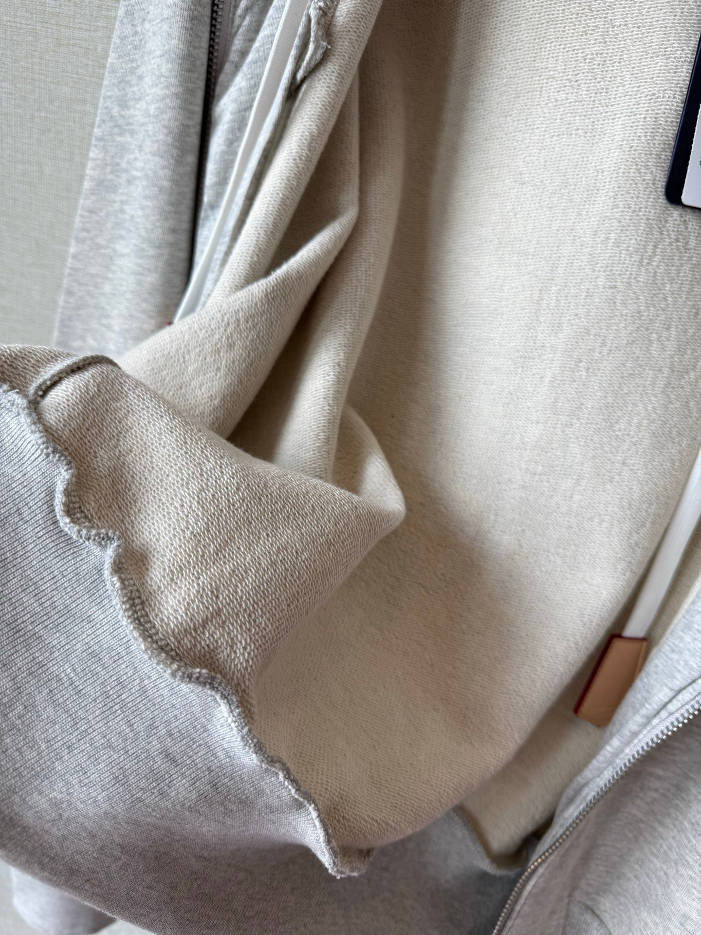 Louis Vuitton Zip hoodie détails cuir