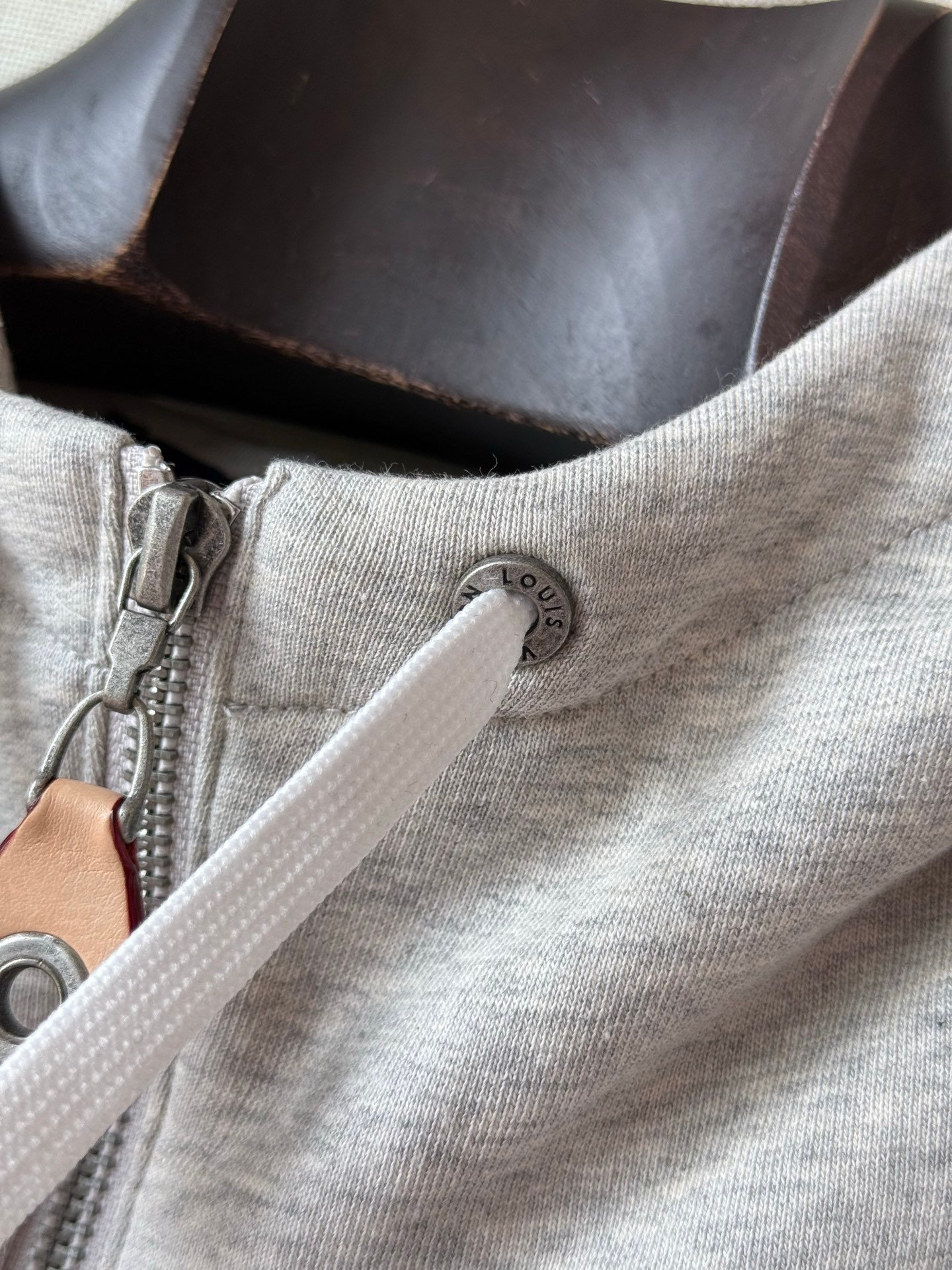 Louis Vuitton Zip hoodie détails cuir