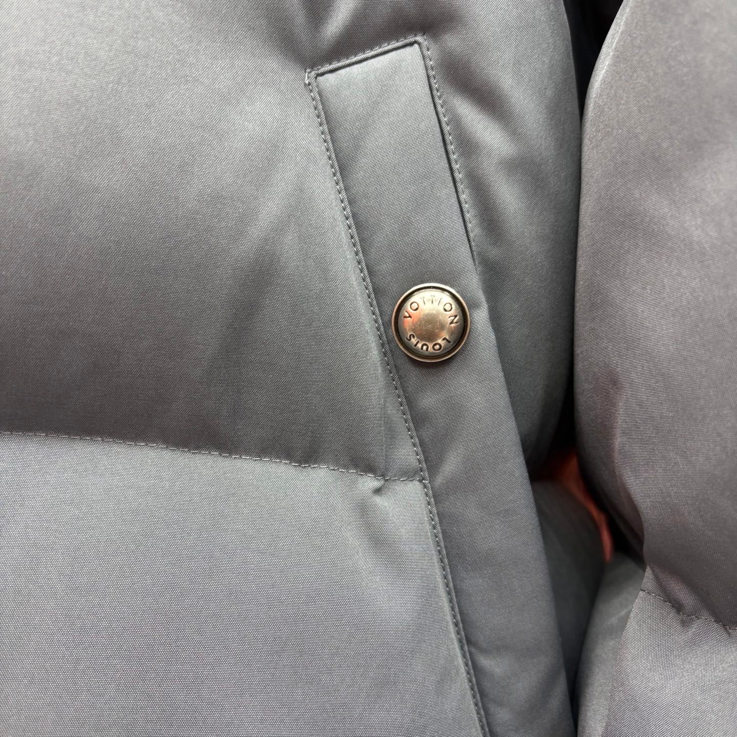 Louis Vuitton LV Patch doudoune matelassée