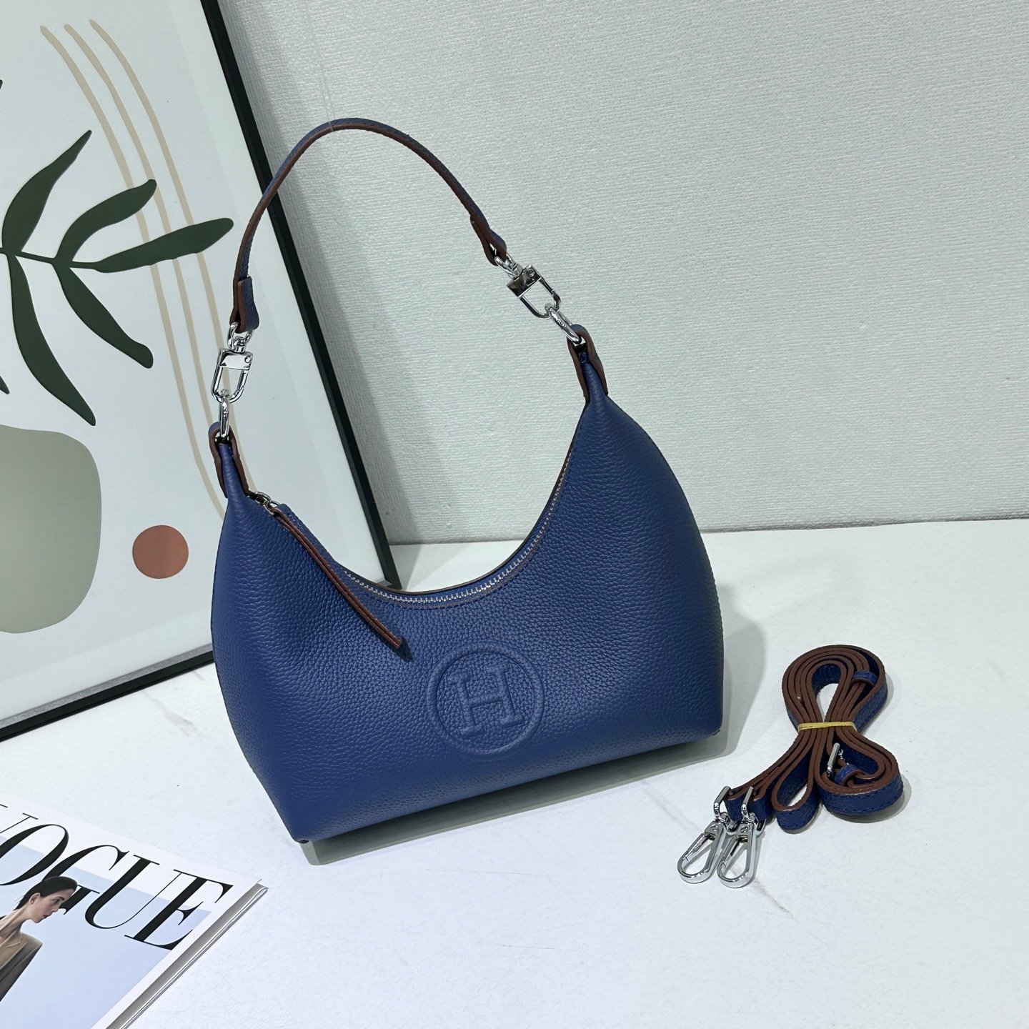 Hermès Sac hobo H embossé – Image 7