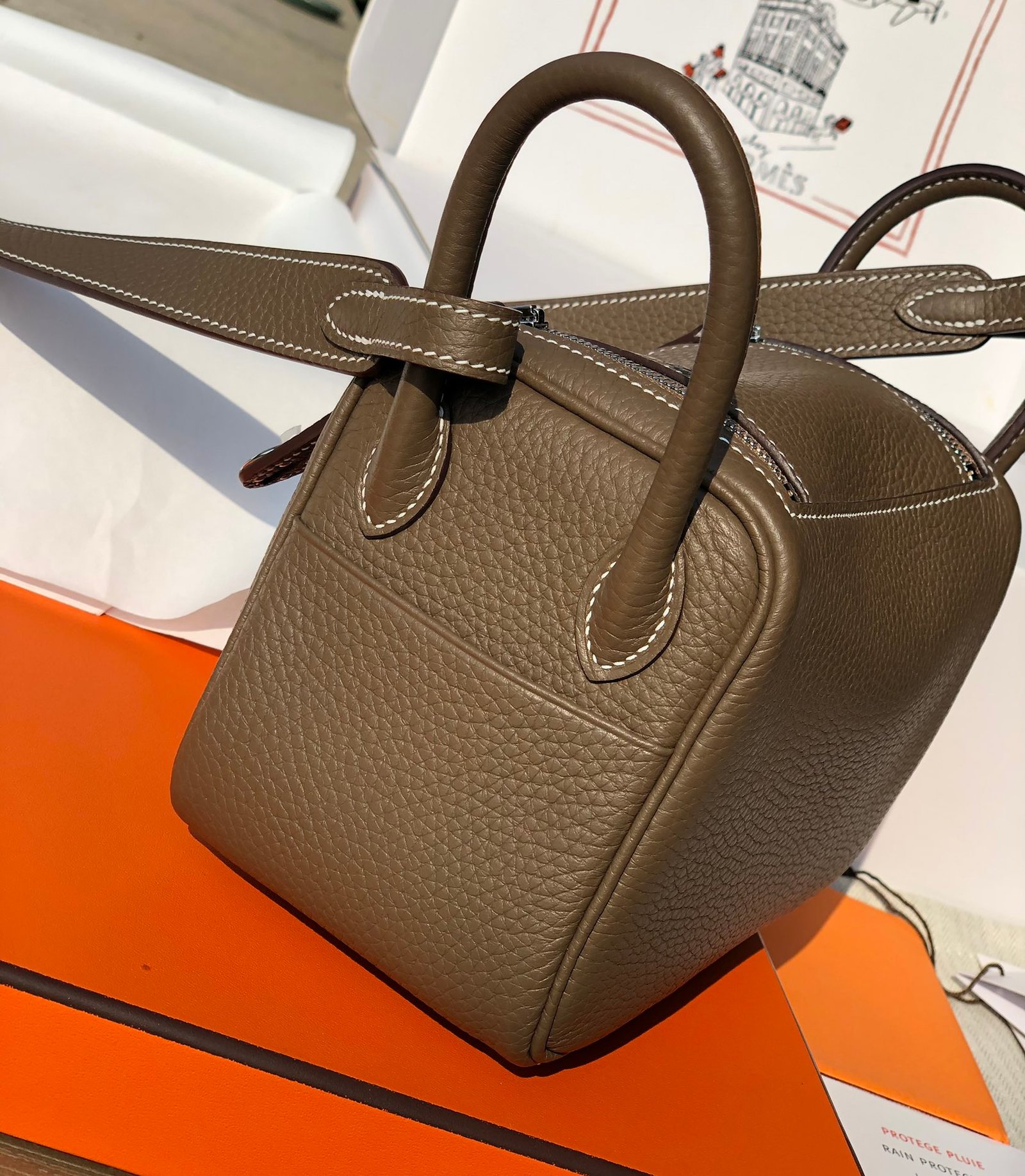 Hermès Lindy II Mini sac étoupe – Image 5