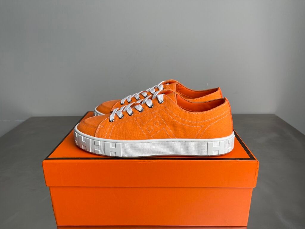 Hermès Baskets basses H en toile orange
