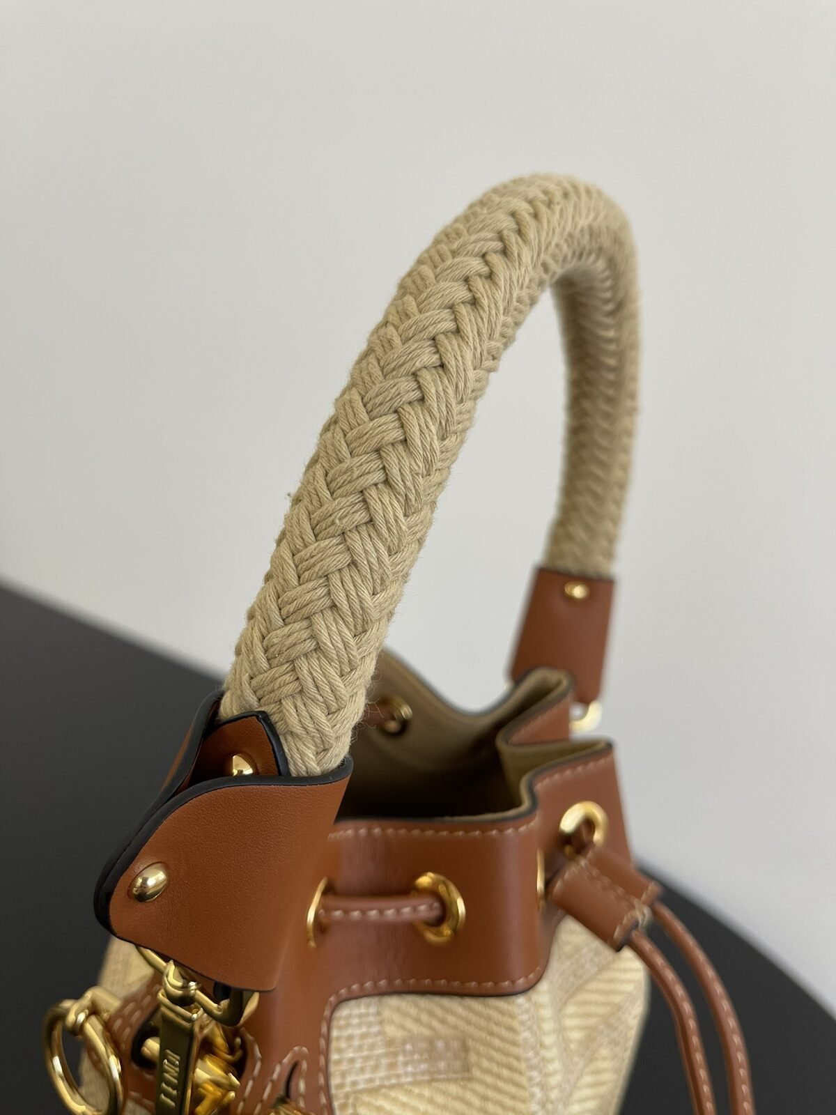 Fendi Mon Tresor – Beige et Marron