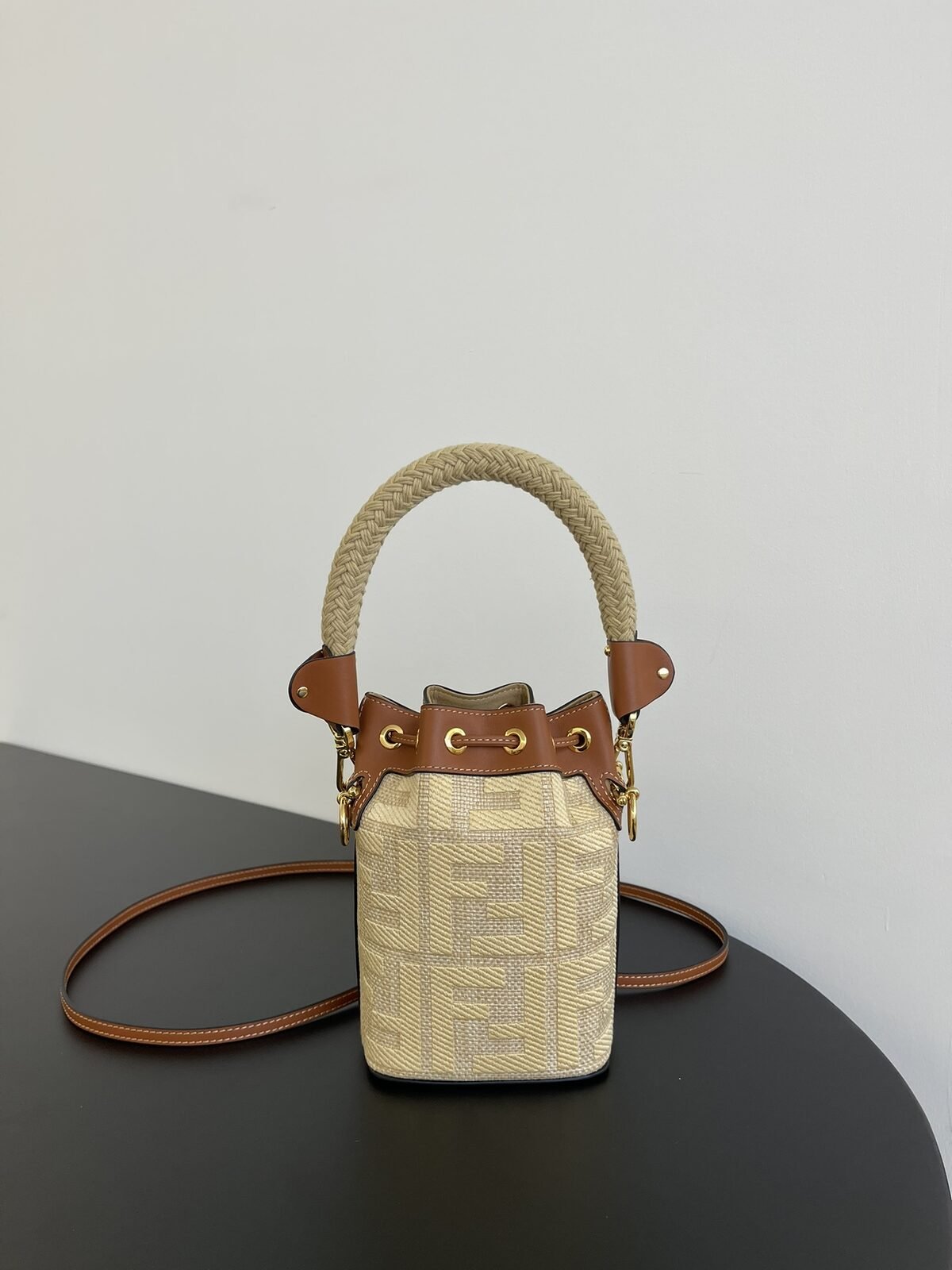 Fendi Mon Tresor – Beige et Marron