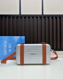 Dior Dior x RIMOWA Personal Clutch 20 × 11 × 6 cm – Argent et Cognac