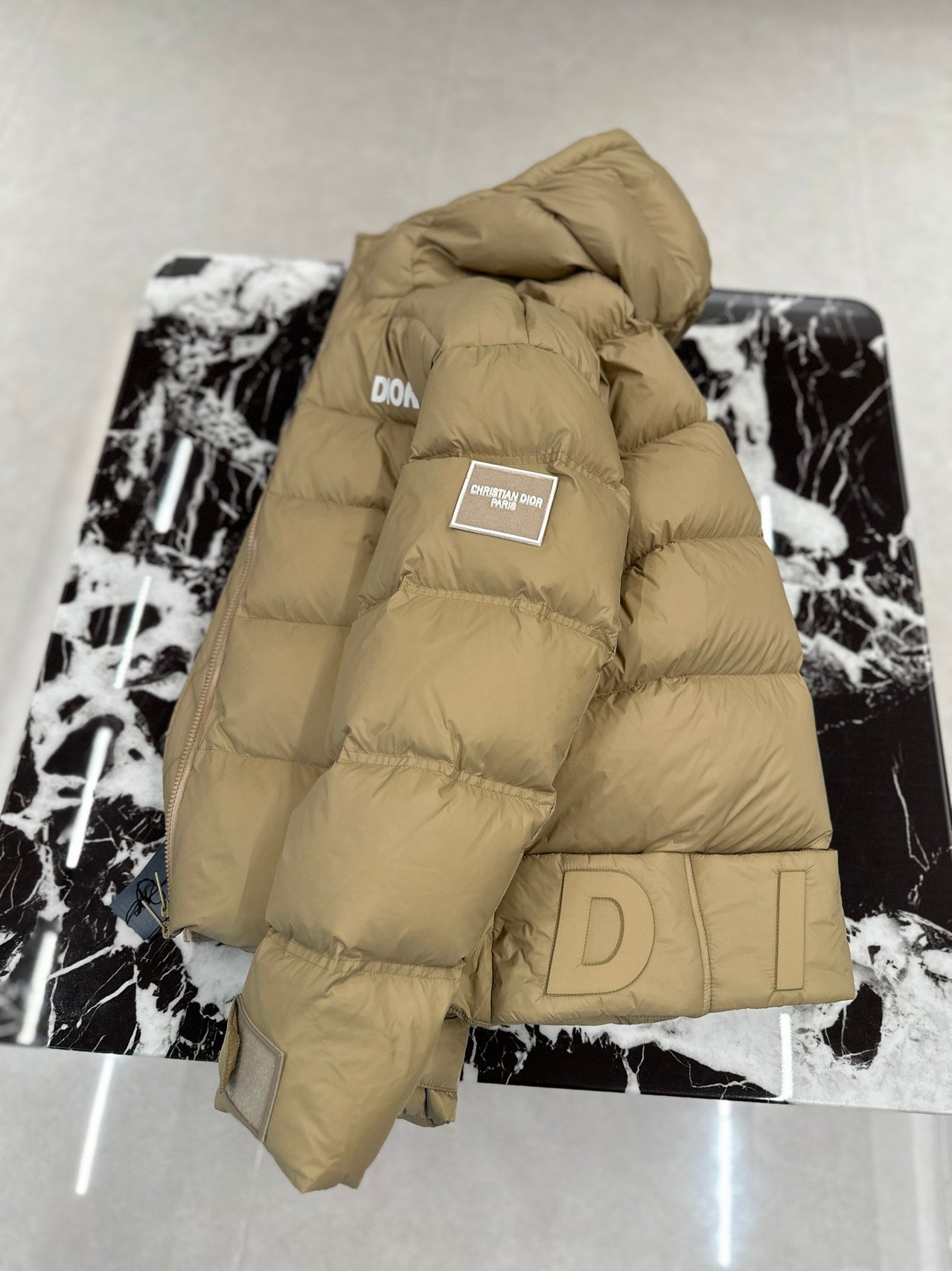 Dior Oblique Down Jacket – Doudoune jacquard beige
