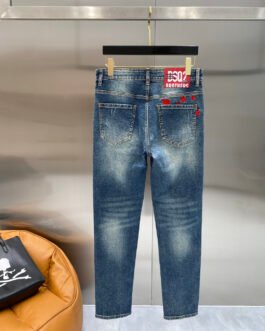 Dsquared2 Jean denim édition A080