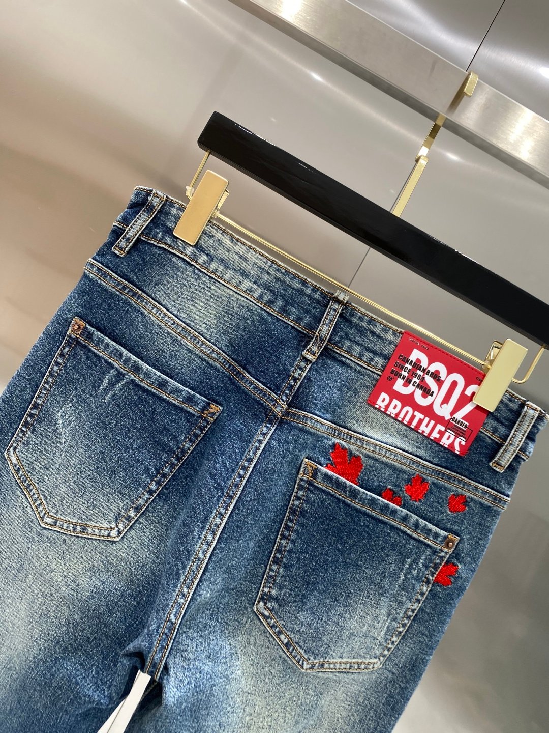 Dsquared2 Jean denim édition A080