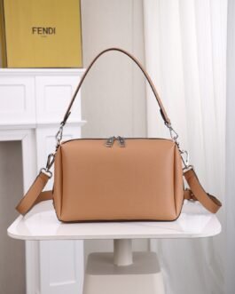 Fendi By The Way Soft Medium 29 × 17 × 13 cm – Camel