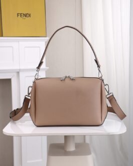 Fendi By The Way Soft Medium 29 × 17 × 13 cm – Taupe