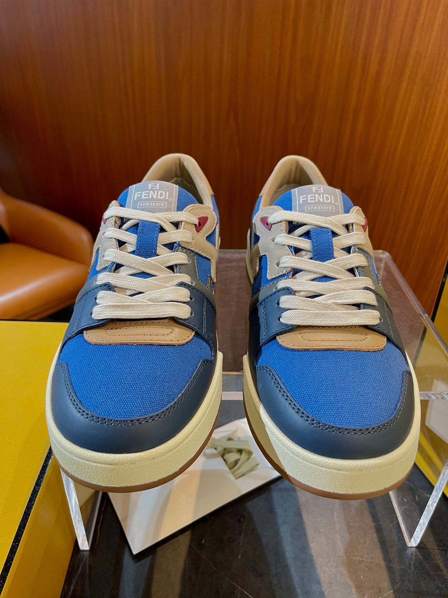 Fendi Match bleu et gris – Image 5