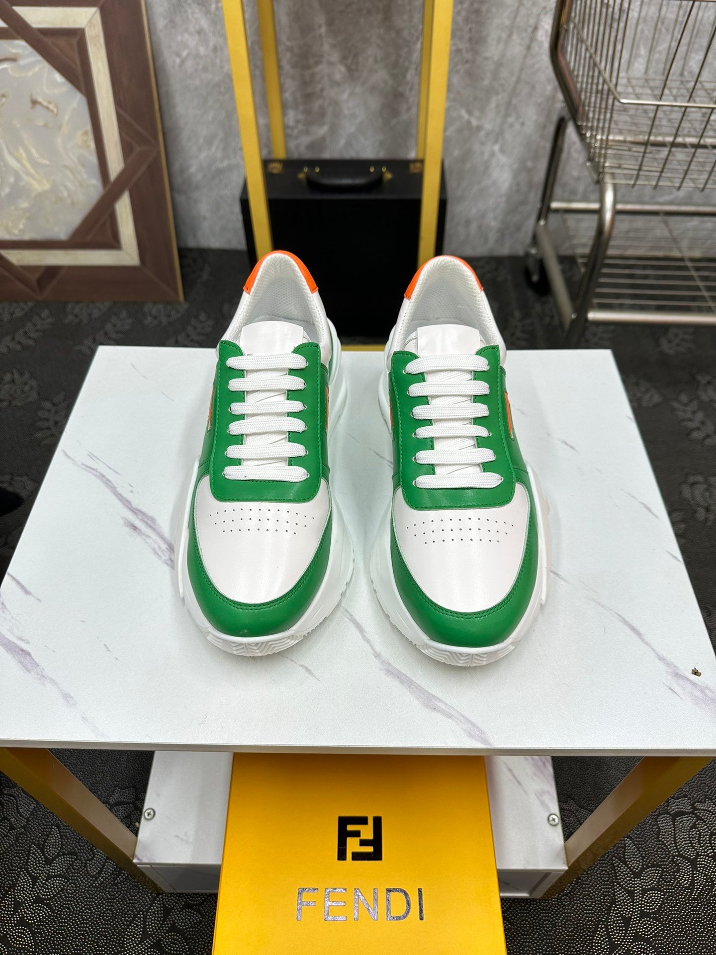 Fendi Match vert et blanc – Image 2
