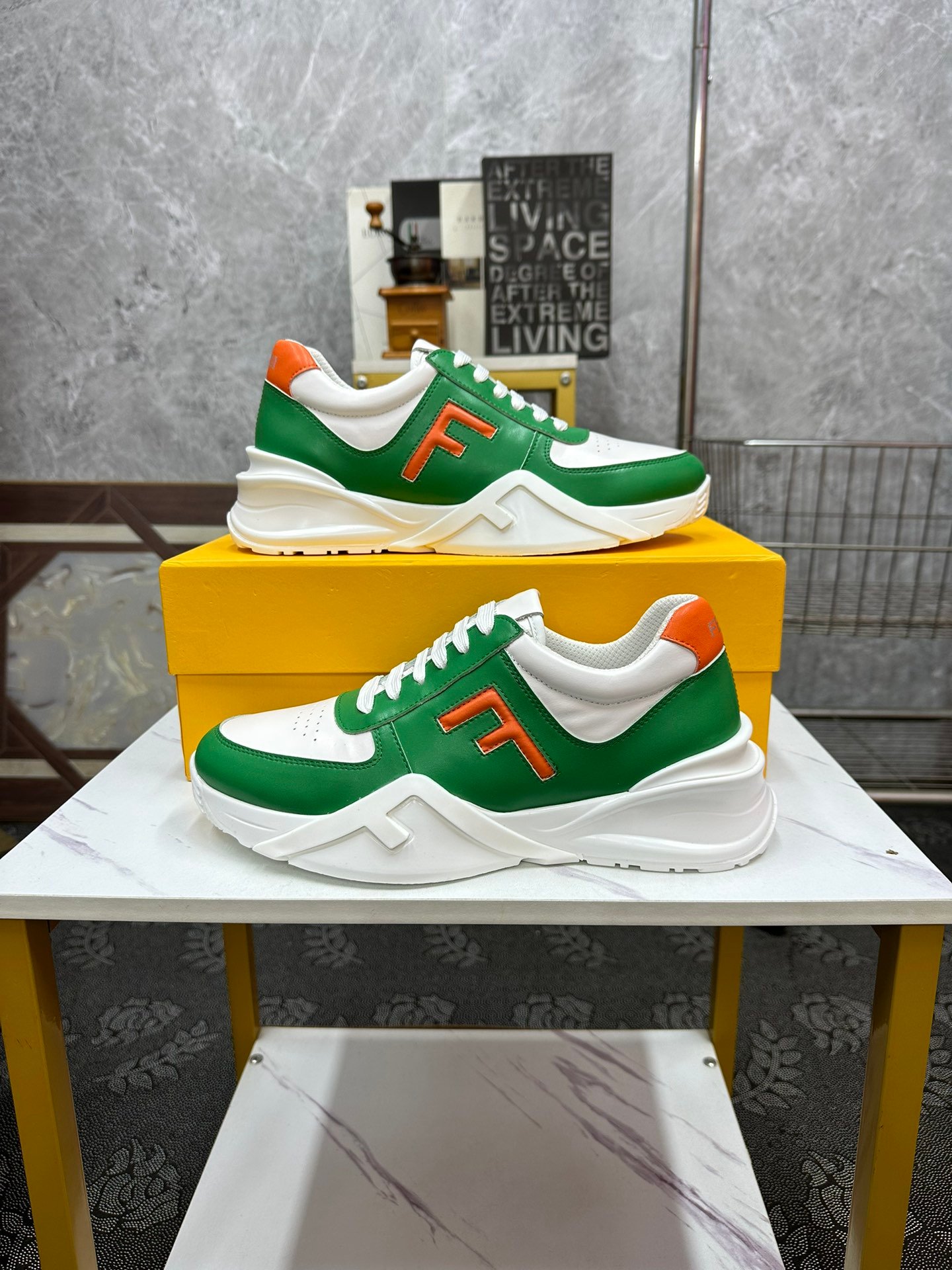 Fendi Match vert et blanc – Image 3