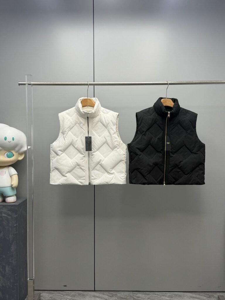 Fendi Zip-Fastening Padded Waistcoat – Gilet matelassé