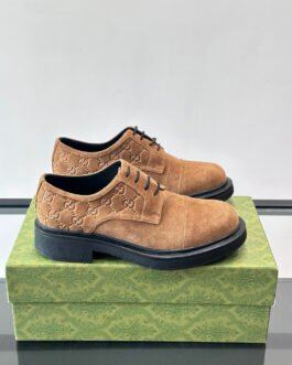 Gucci Derby GG marron et beige