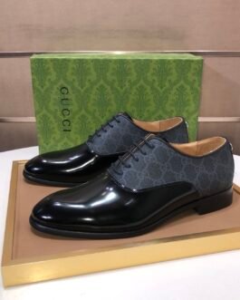 Gucci Derby GG Supreme bleu et noir