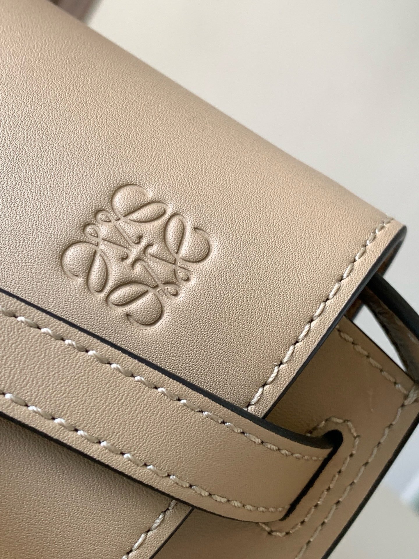 Loewe Mini Gate Dual 21 × 12,5 × 9,5 cm – Beige Sable – Image 5