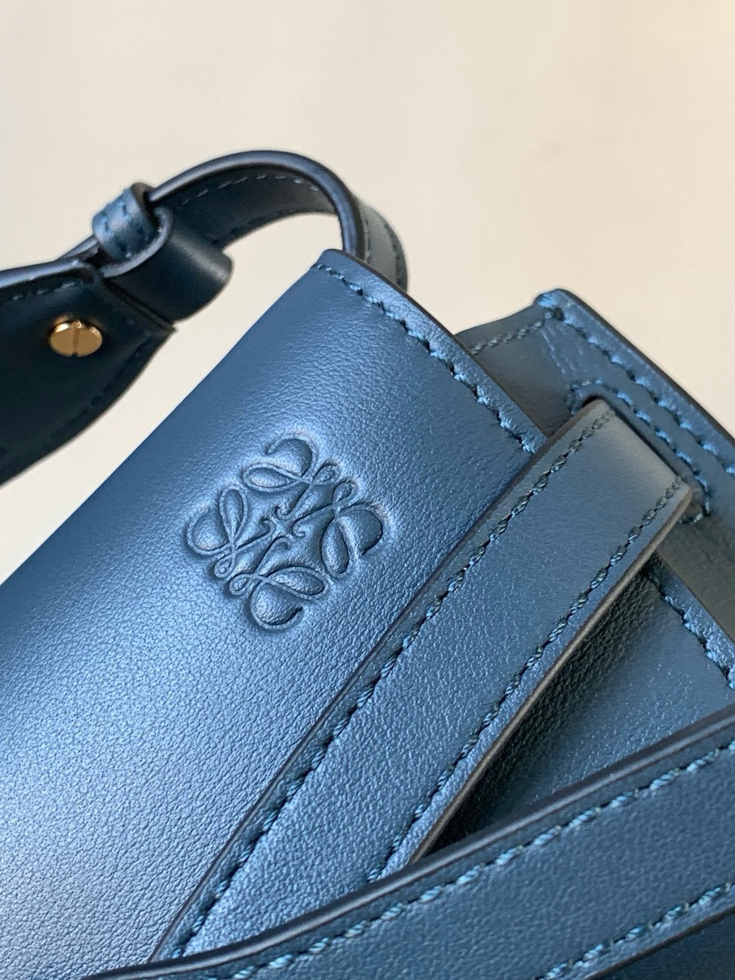 Loewe Mini Gate Dual 21 × 12,5 × 9,5 cm – Bleu – Image 5