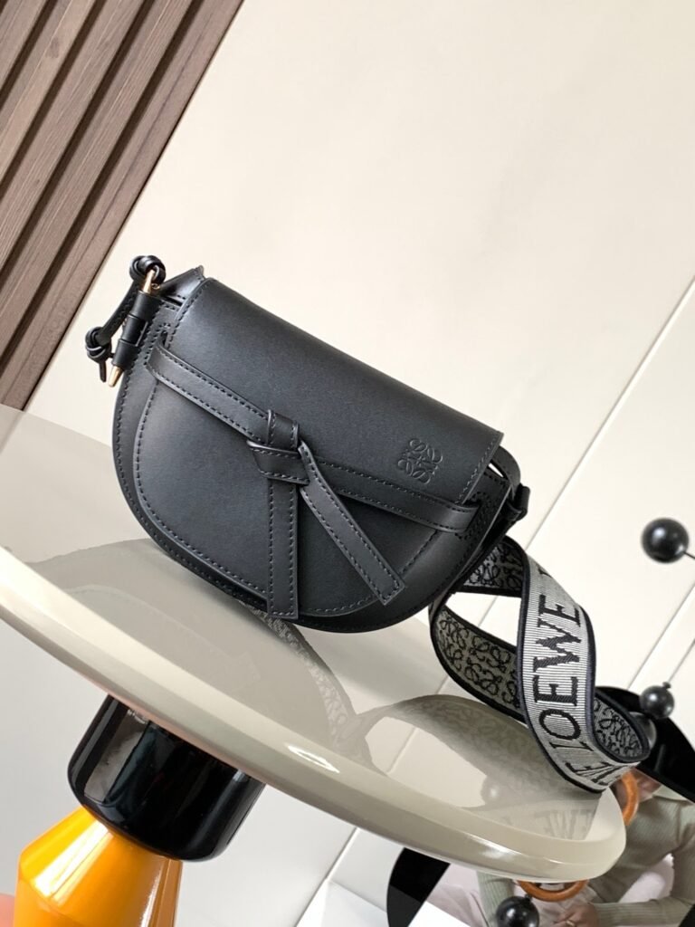 Loewe Mini Gate Dual 21 × 12,5 × 9,5 cm – Noir