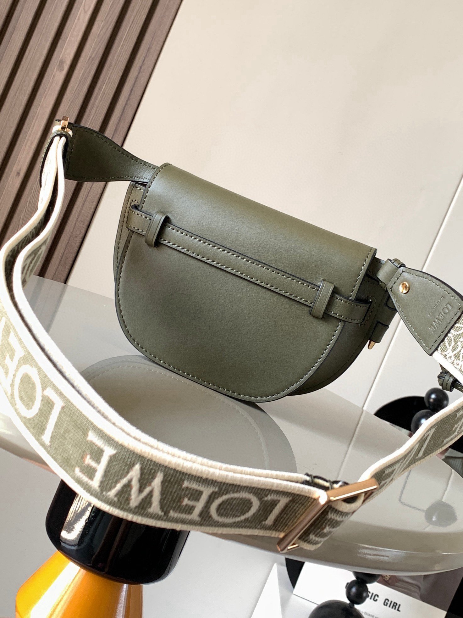 Loewe Mini Gate Dual 21 × 12,5 × 9,5 cm – Vert Olive – Image 4