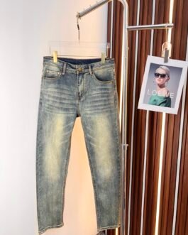 Loro Piana Jean coupe droite bleu délavé