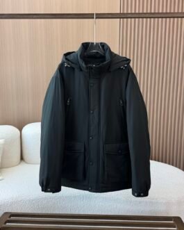 Loro Piana Veste à capuche noir