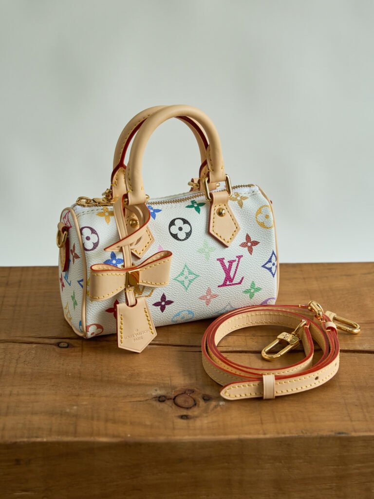 Louis Vuitton Nano Speedy 16 × 10 × 7,5 cm – Blanc Monogram multicolore