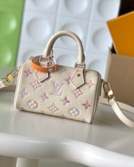 Louis Vuitton Nano Speedy 16 × 10 × 7,5 cm – Blanc Monogram pastel multicolore