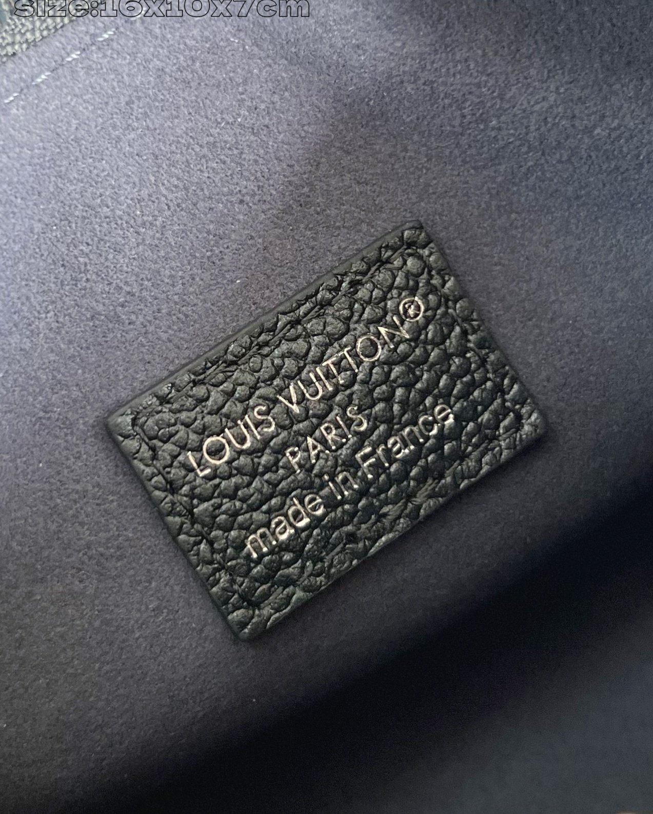 Louis Vuitton Nano Speedy 16 × 10 × 7,5 cm – Bleu acier Monogram Empreinte – Image 9