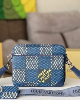 Louis Vuitton Nil Damoflage 25 × 17,5 × 11 cm – Bleu Indigo