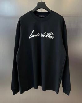 Louis Vuitton Pull Logo Script
