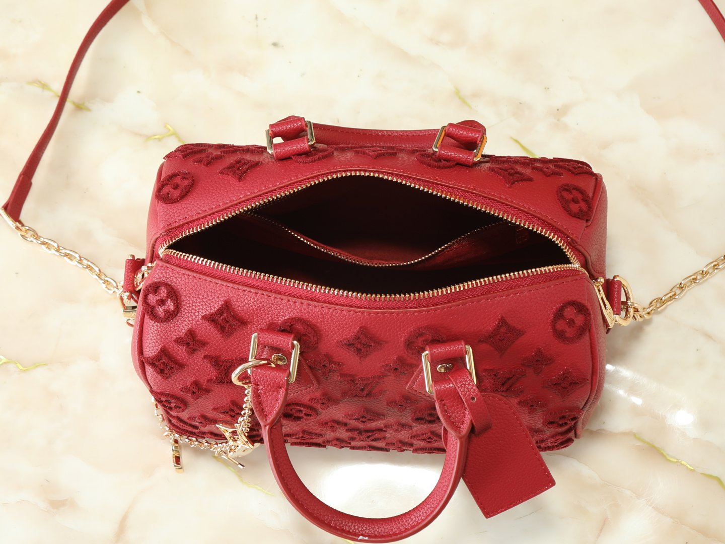 Louis Vuitton Speedy Bandoulière 20 20,5 × 13,5 × 12 cm – Rouge grenat Monogram Empreinte – Image 9